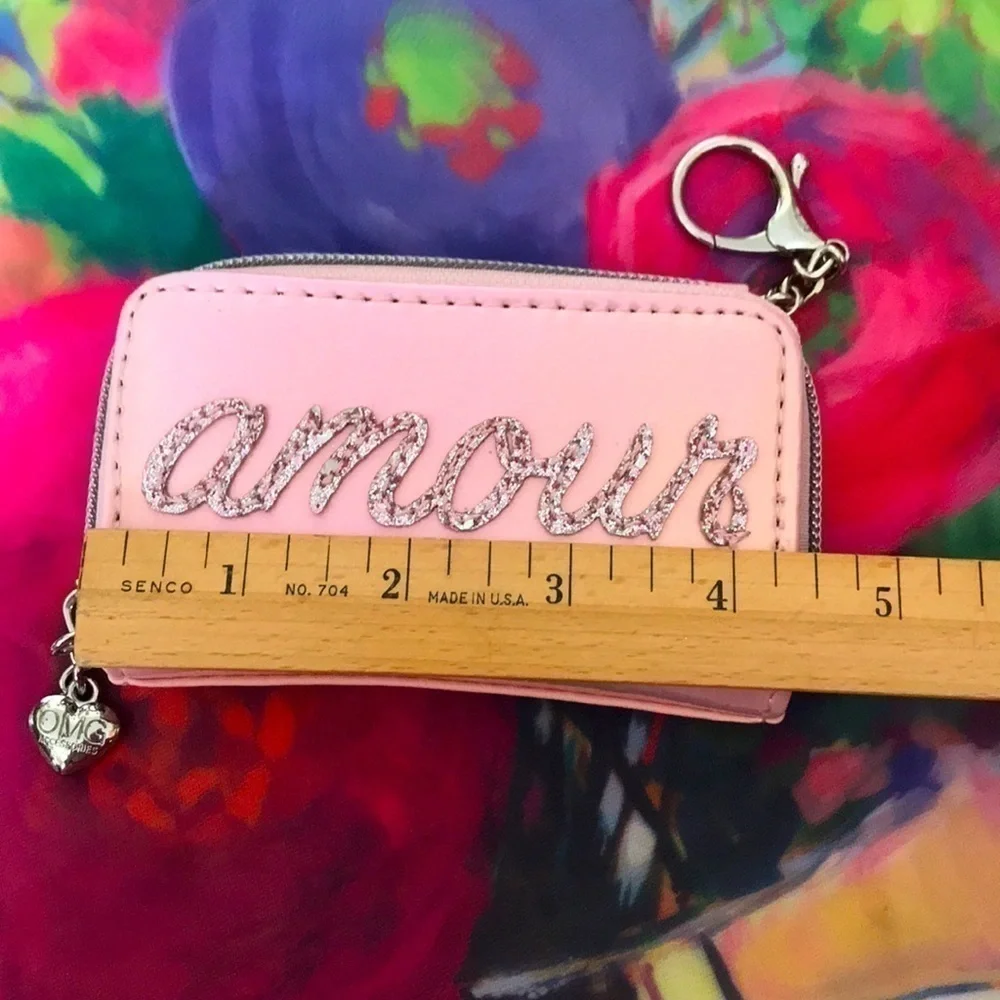 Brand New Never Used Amour Card Holder Keychain